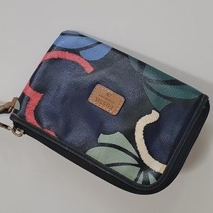 Fossil Wristlet
